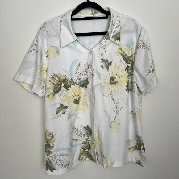 VTG vanity fair / floral button short sleeve shirt - Picture 2 of 10